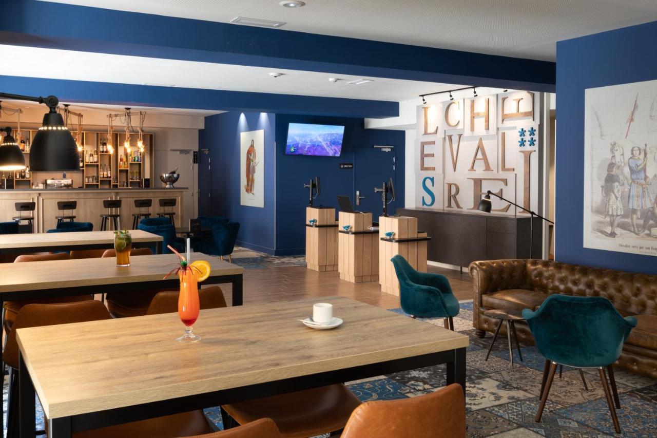 Sowell Hotels Les Chevaliers Carcassonne Bagian luar foto