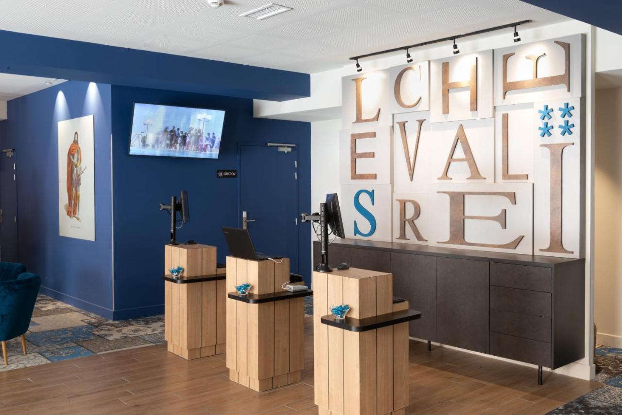 Sowell Hotels Les Chevaliers Carcassonne Bagian luar foto