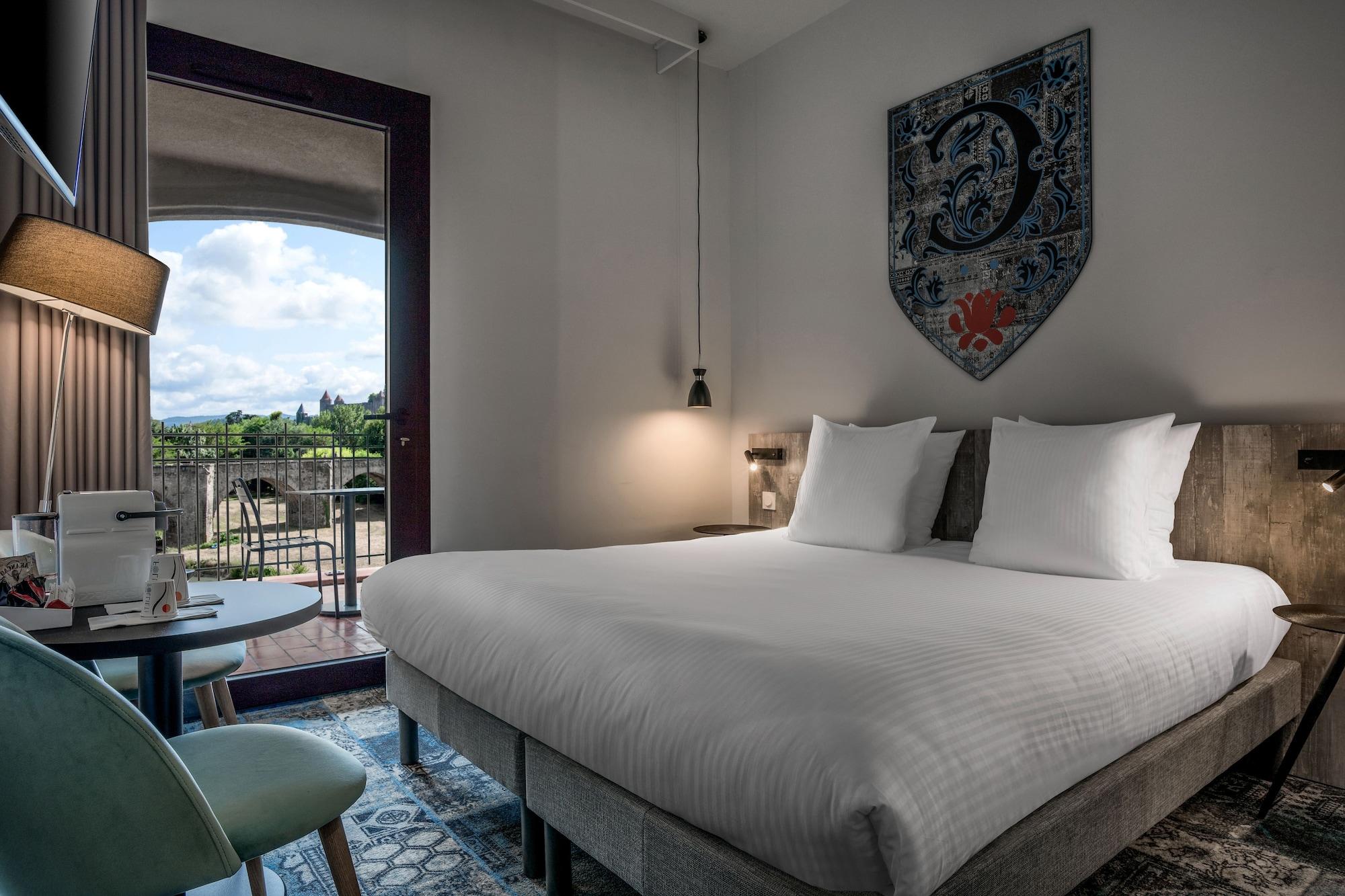 Sowell Hotels Les Chevaliers Carcassonne Bagian luar foto